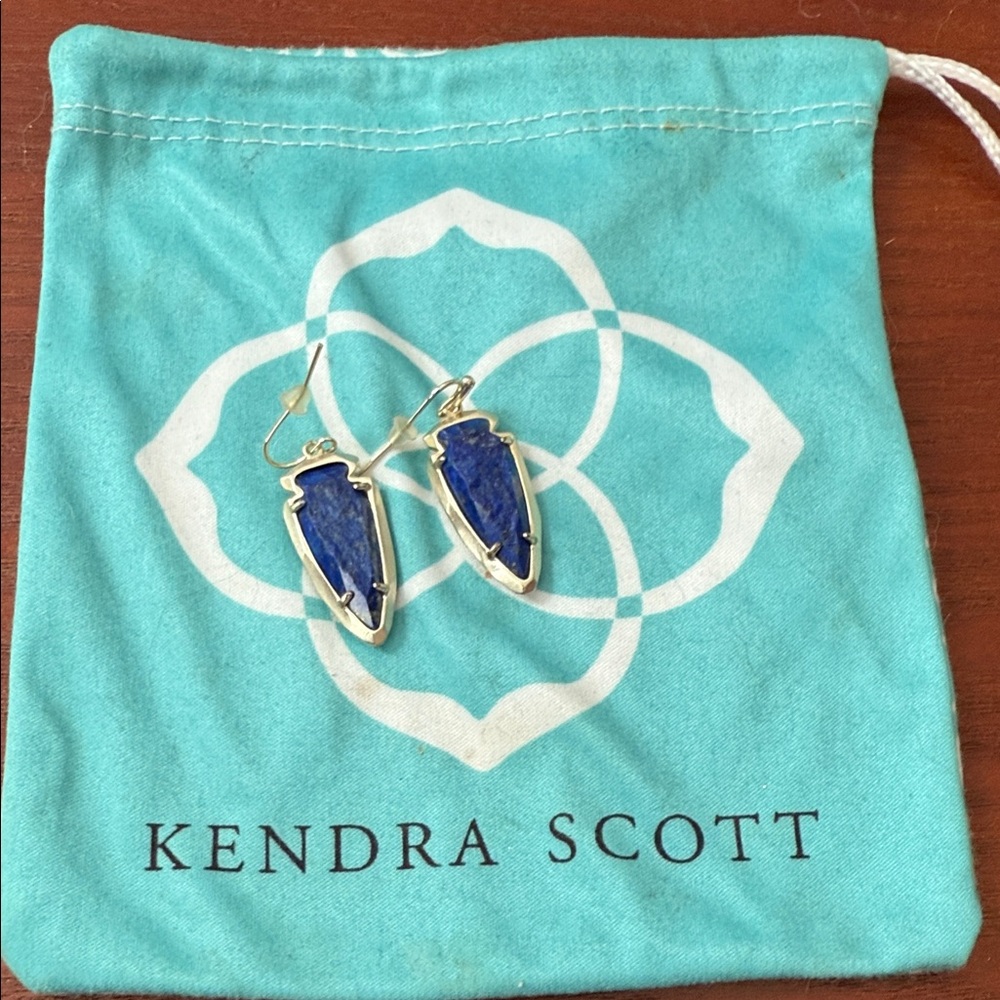 Kendra Scott Lapis Blue Arrowhead Earrings
